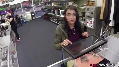 温泉ベビーシッターが積 ショートカット エロ 動画