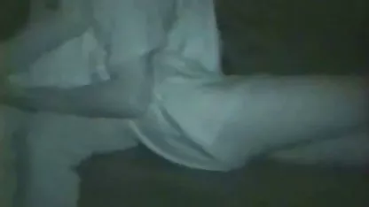 恐竜金髪Cam エロ 中出し Babeの良いお尻